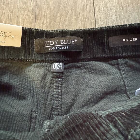 NWT Judy Blue Emerald Green High-Waisted Corduroy Cuffed Jogger Pants 0/24 - Picture 9 of 14